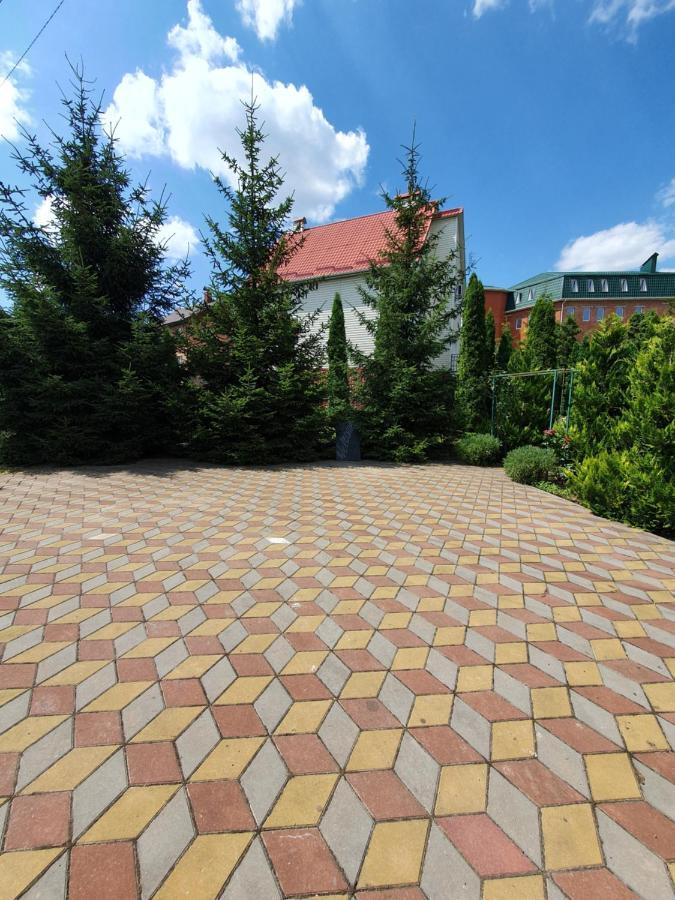 Дом Для Души С Бассейном Целиком Hotell Vinnytsia Exteriör bild