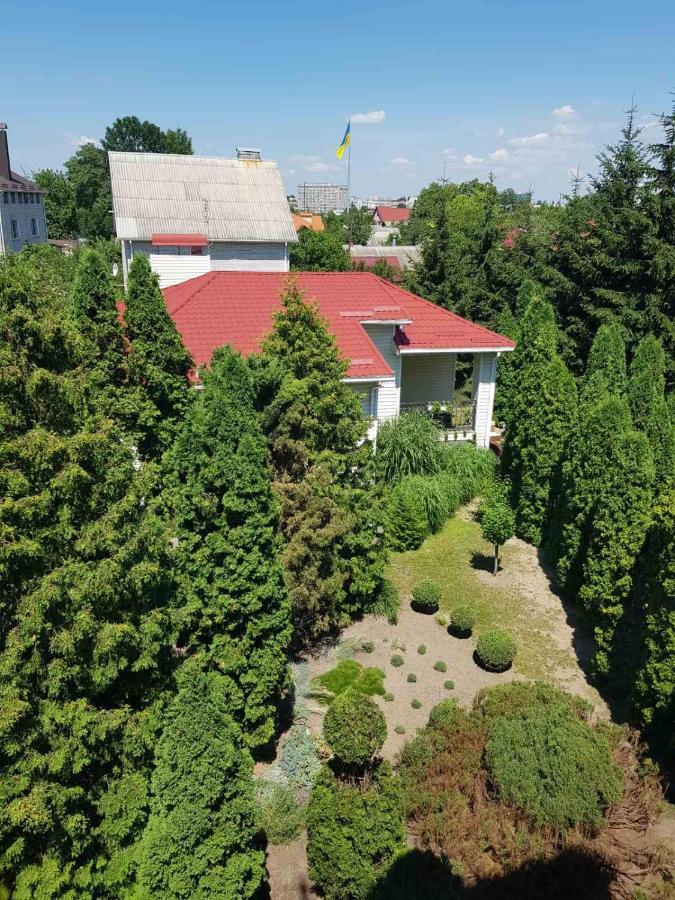 Дом Для Души С Бассейном Целиком Hotell Vinnytsia Exteriör bild