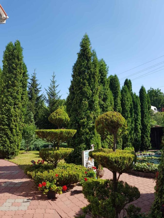 Дом Для Души С Бассейном Целиком Hotell Vinnytsia Exteriör bild