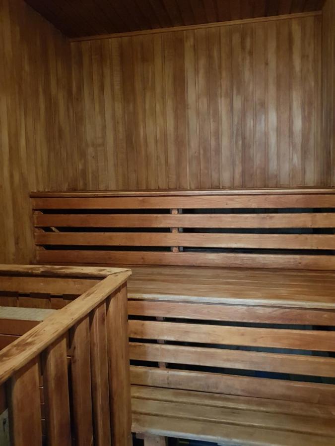 Дом Для Души С Бассейном Целиком Hotell Vinnytsia Exteriör bild